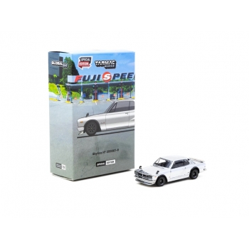 Tarmac 1:64 Nissan Skyline HT 2000GT-R Japan Special Edition silver chrome